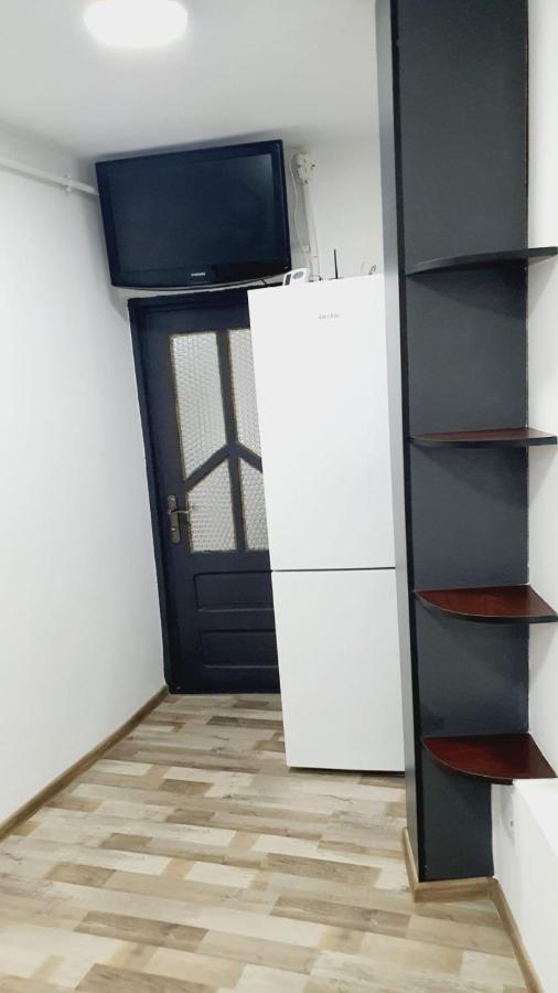 Apartament Radoi Leilighet Drobeta Turnu Severin Eksteriør bilde